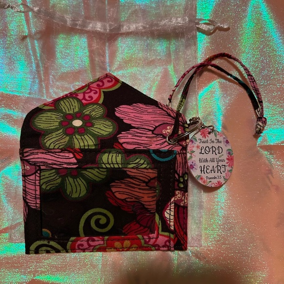 Vera Bradley Handbags - EUC Vera Bradley Small Floral Wristlet Pouch & Bag Charm